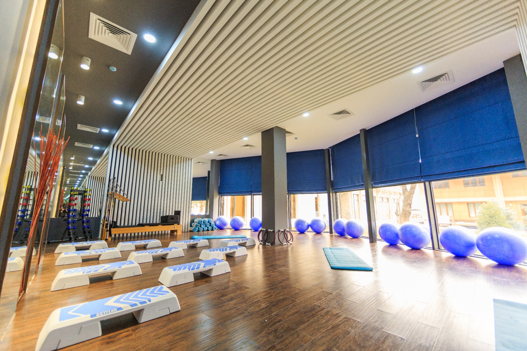 Pilates & Stretching